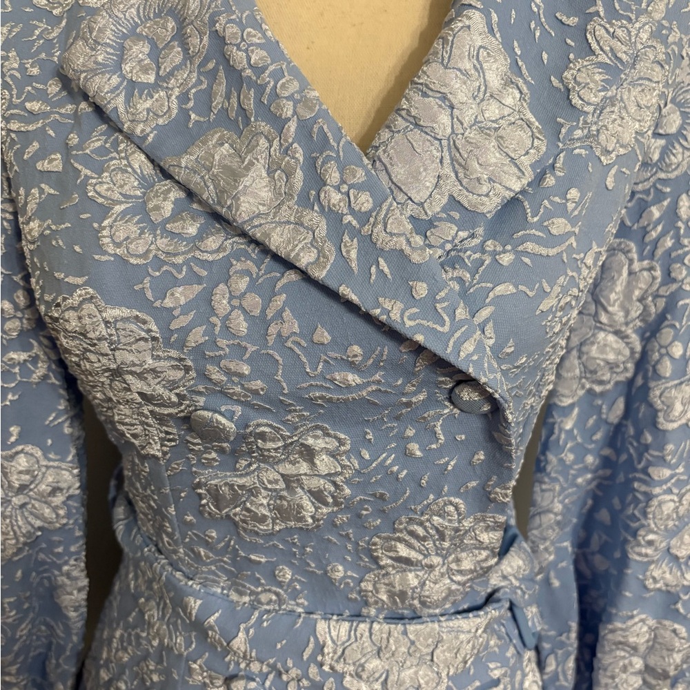 Simplee Blue Floral Belted waist Bishop Sleeve Dress Size SMALL NWOT - Picture 4 of 9